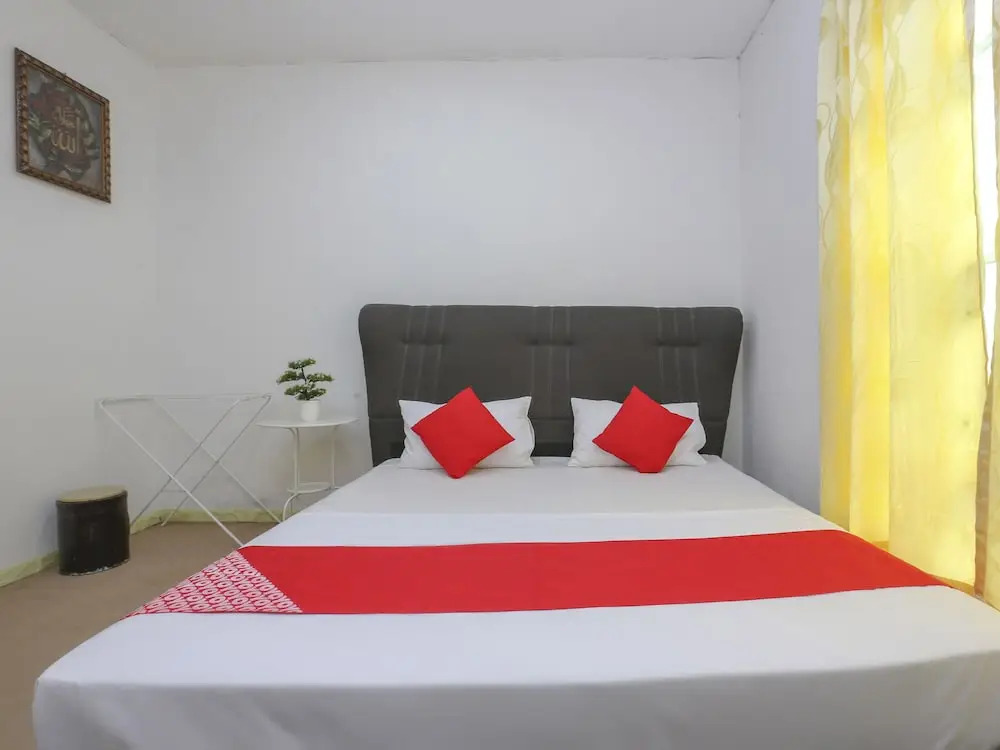 OYO 90115 Citra Kadok Hotel & Banquet Hall