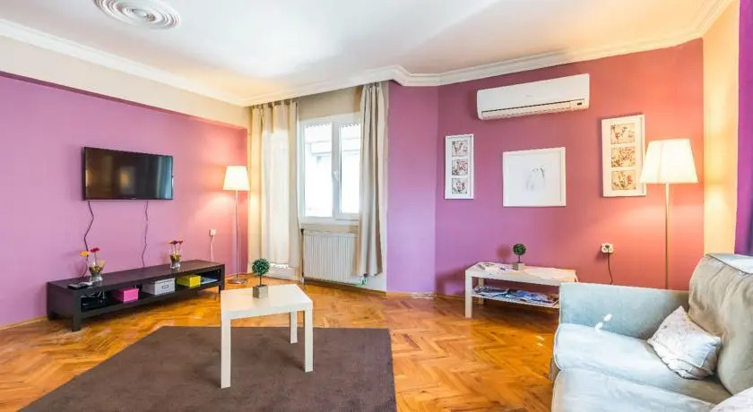Ada House Bornova 1