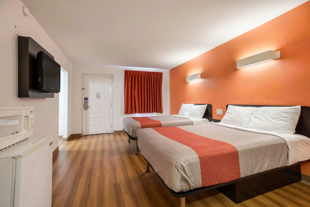 Motel 6-Beaumont, TX
