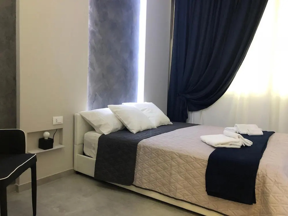 Turin Central Rooms