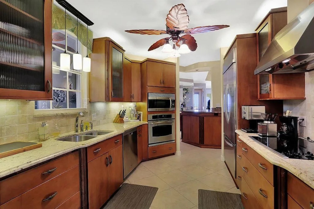 Royal Marco Way Condo
