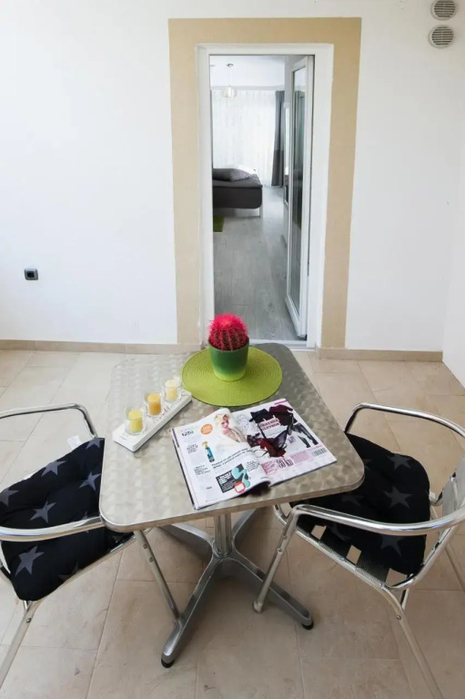Studio Apartment White