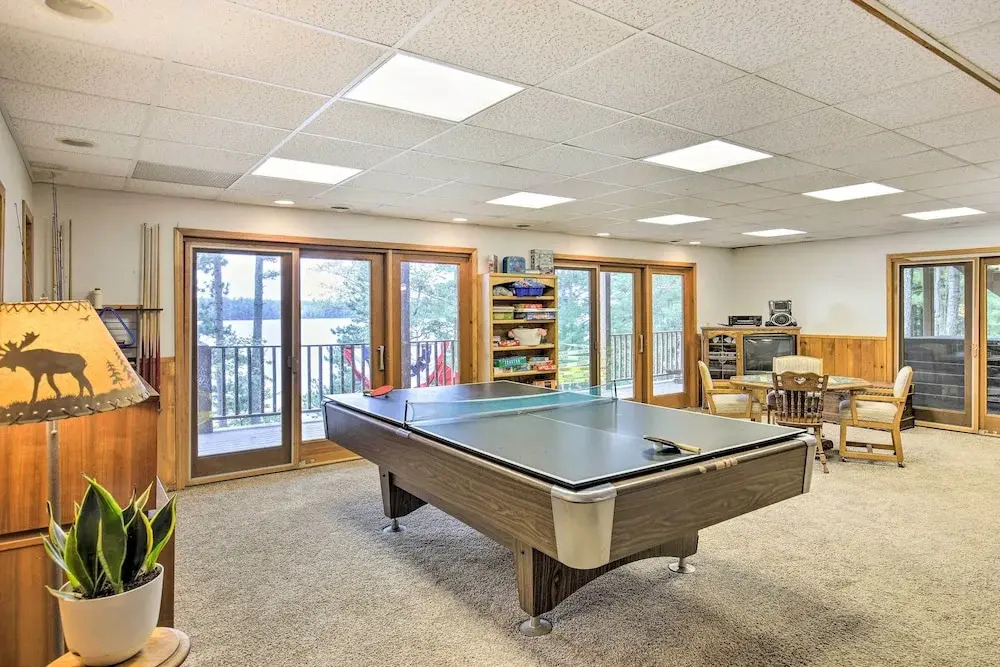 Waterfront Lake Tomahawk Cabin w/ Game Room!