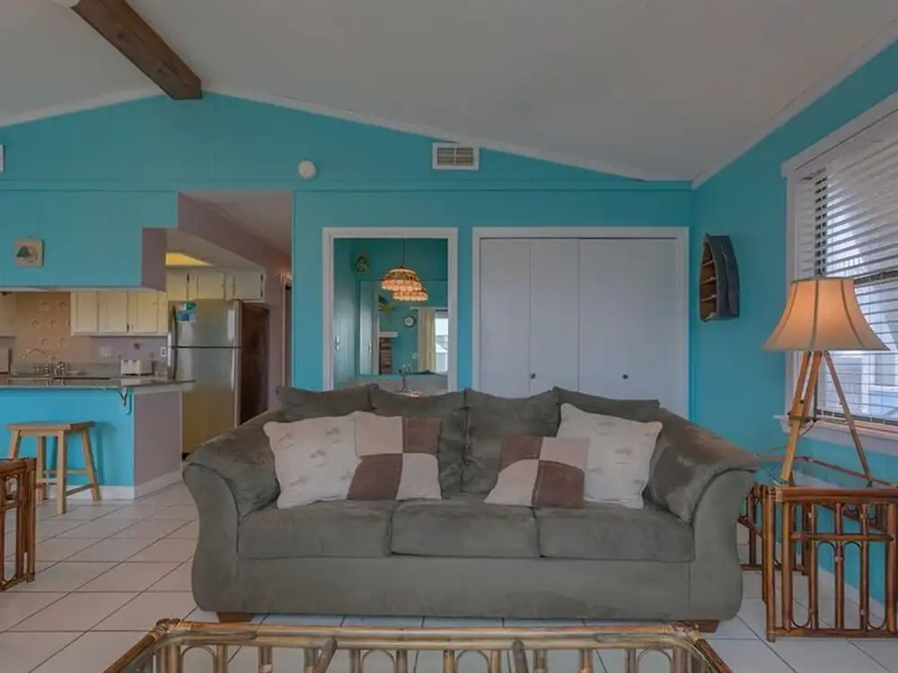 Blue Dolphin by Meyer Vacation Rentals