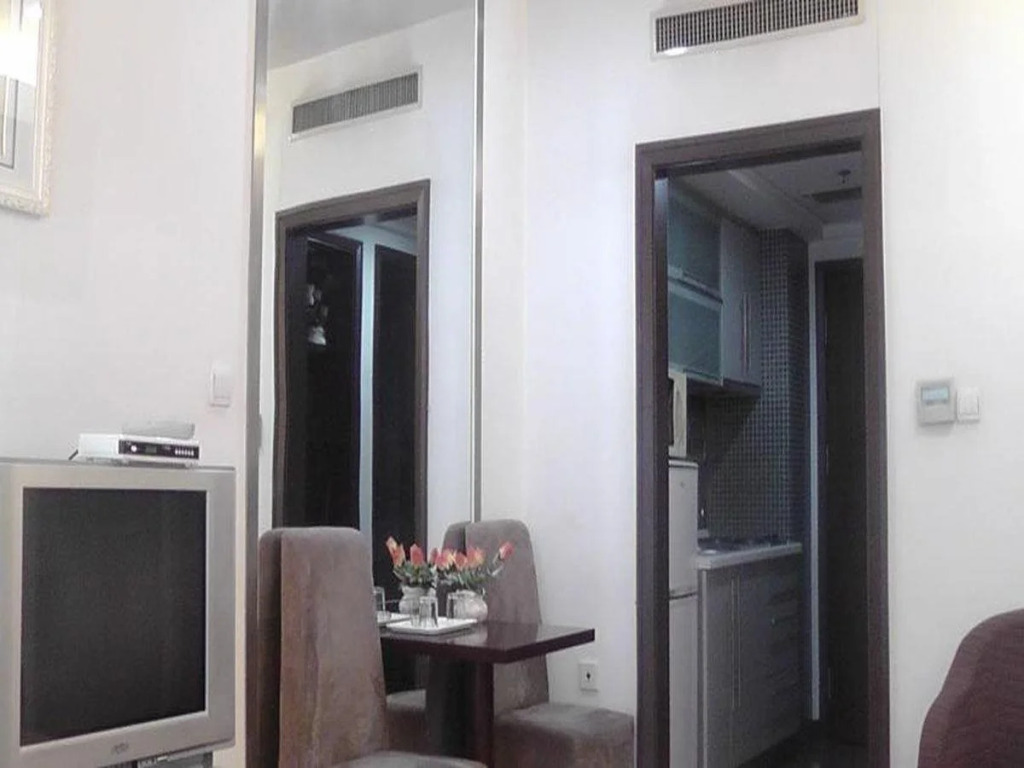 Shanghai Luminous Modern Universe Apartment Hotel