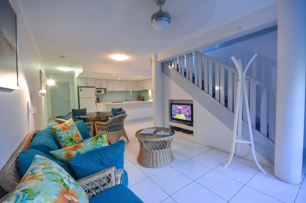 The White House Port Douglas