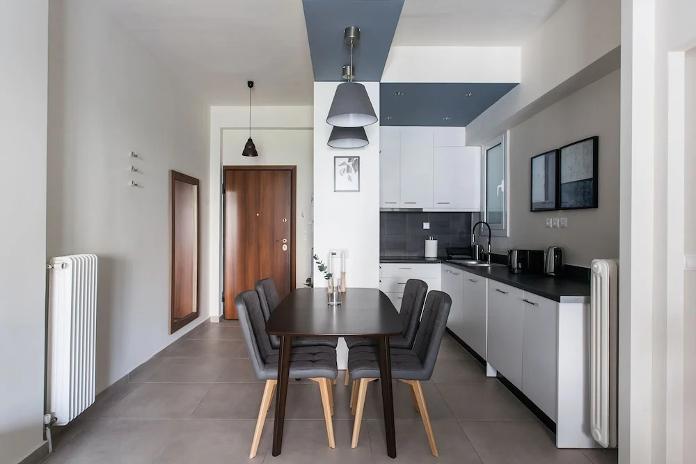 UPSTREET Charming & Comfy 2BD Apt-Acropolis