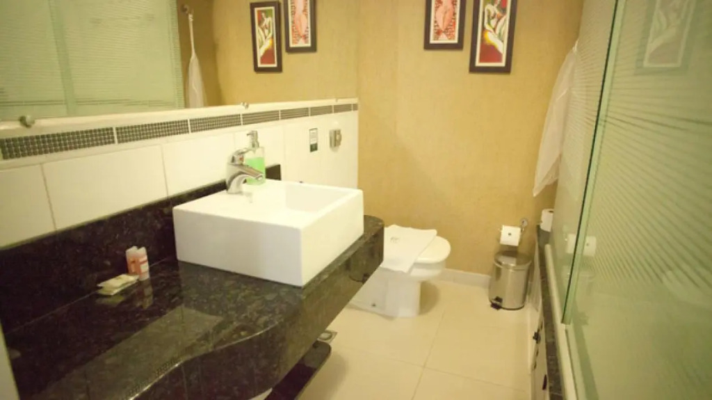 CHA Royal Plaza Hotel