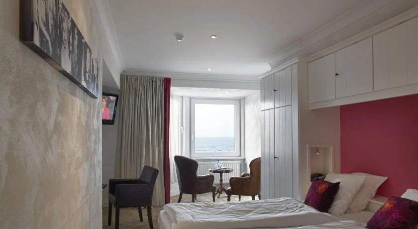 Beach Hotel