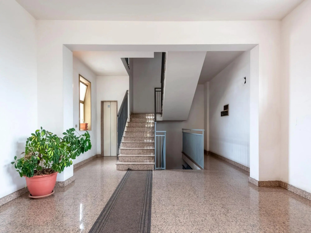 Sunny apartment in Giarre, close to sea with a splendid view