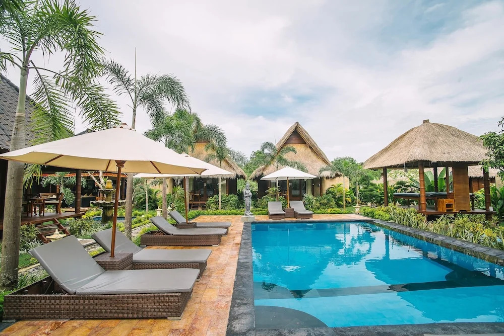 Lembongan Mantra Huts