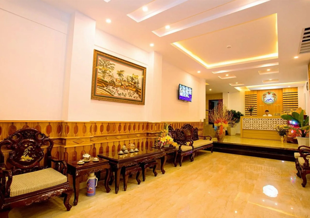 Glory Dragon Hotel