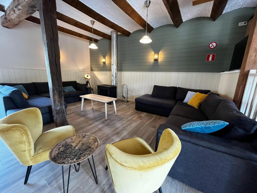 Ardennes farmhouse with heated indoor pool and bubble bath
