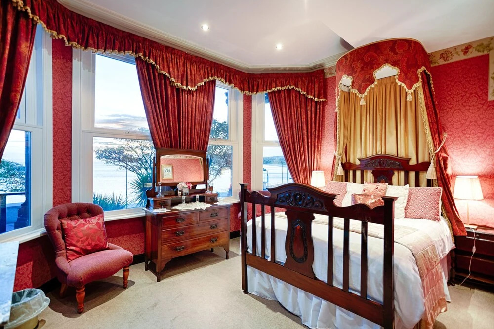 Plas Rhos House