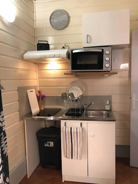Maison d'une chambre avec vue sur la mer jardin amenage et wifi a Le Marin a 2 km de la plage