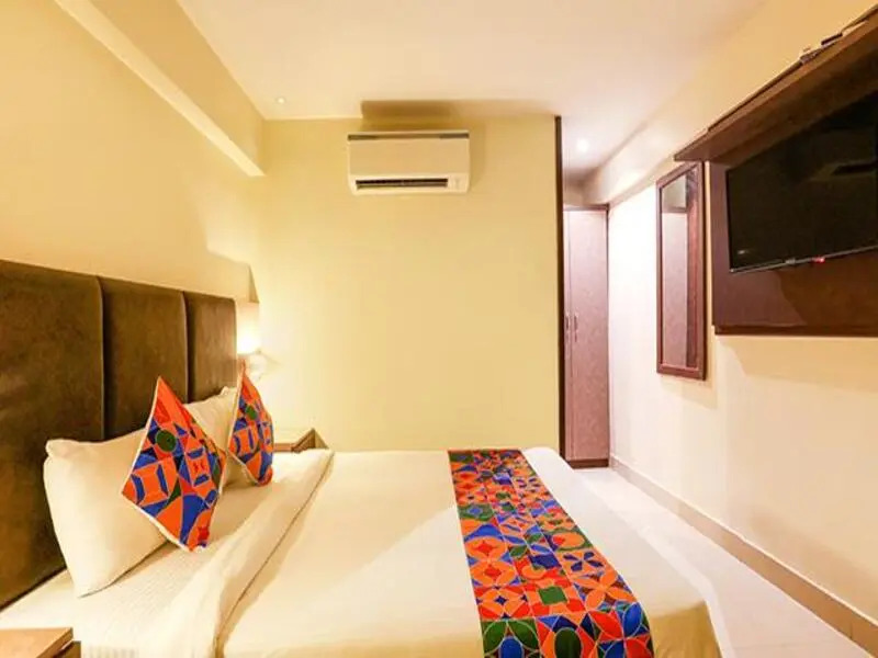 FabHotel West inn