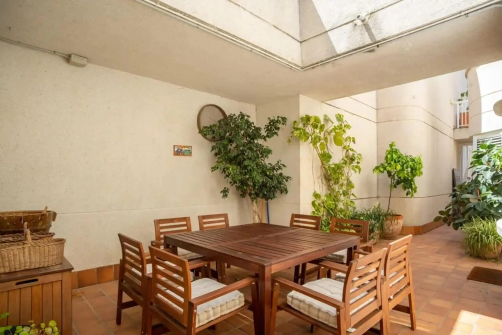 Comfortable House in Sitges with Shared Pool