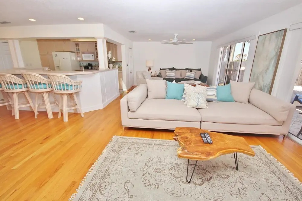 Beachside Vista II Apartment 4