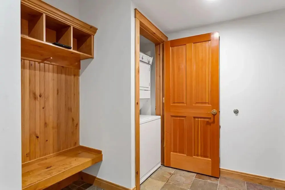 Trail's End Lodge at Deer Valley Resort - One Bedroom Residence with Spa #104 1 Condo