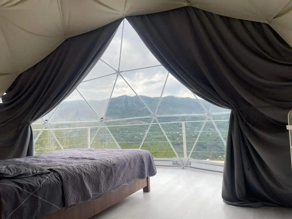 4 seasons. 4 სეზონი Glamping Georgia Racha