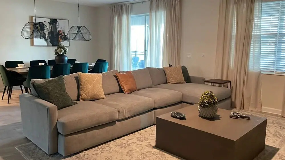 7BR Themed Bedroom and Pool 18 Guests