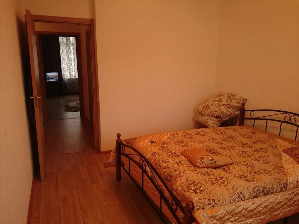 Apartmenti Na Admirala Tributsa 7