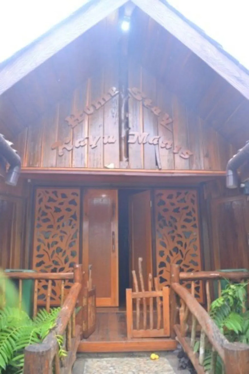 Homestay Kayumanis