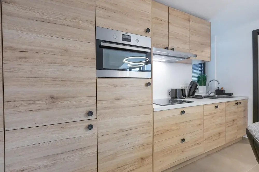 Newly Built Holiday Home for 6 People by the sea