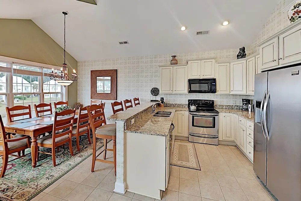 New Listing! Oceanside Village Beach W/ Pool 5 Bedroom Home