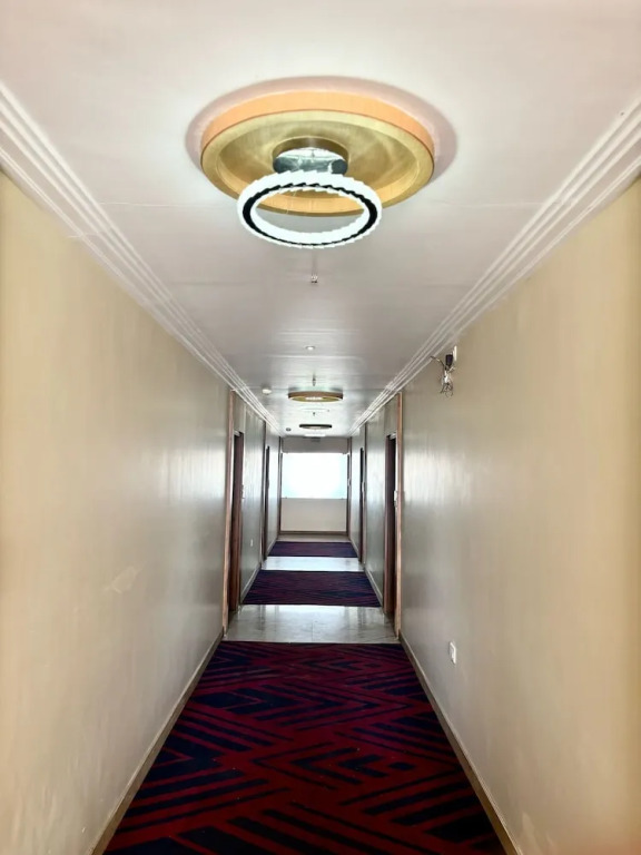 Hotel Avalon Inn