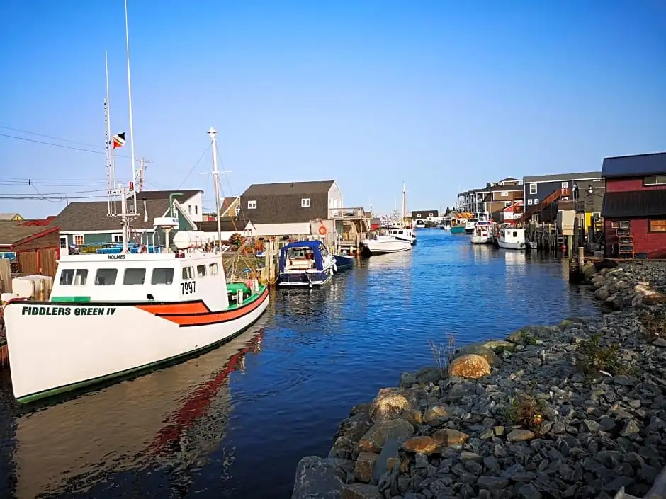 The Inn at Fishermans cove