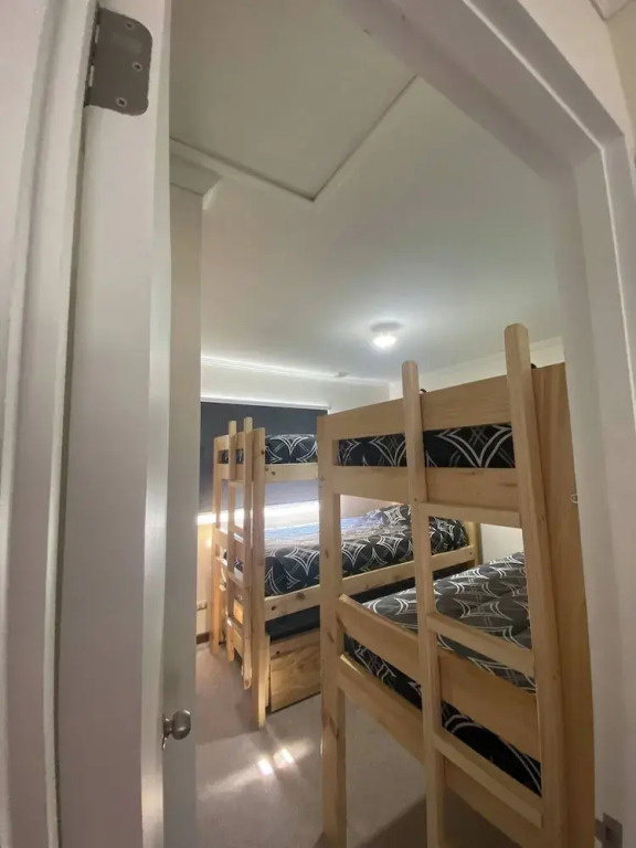 Linda Casa Familiar, Segura Y Muy Buena Ubicación