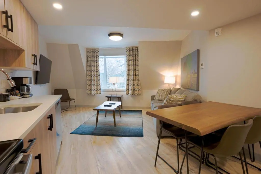 Basecamp Suites Banff