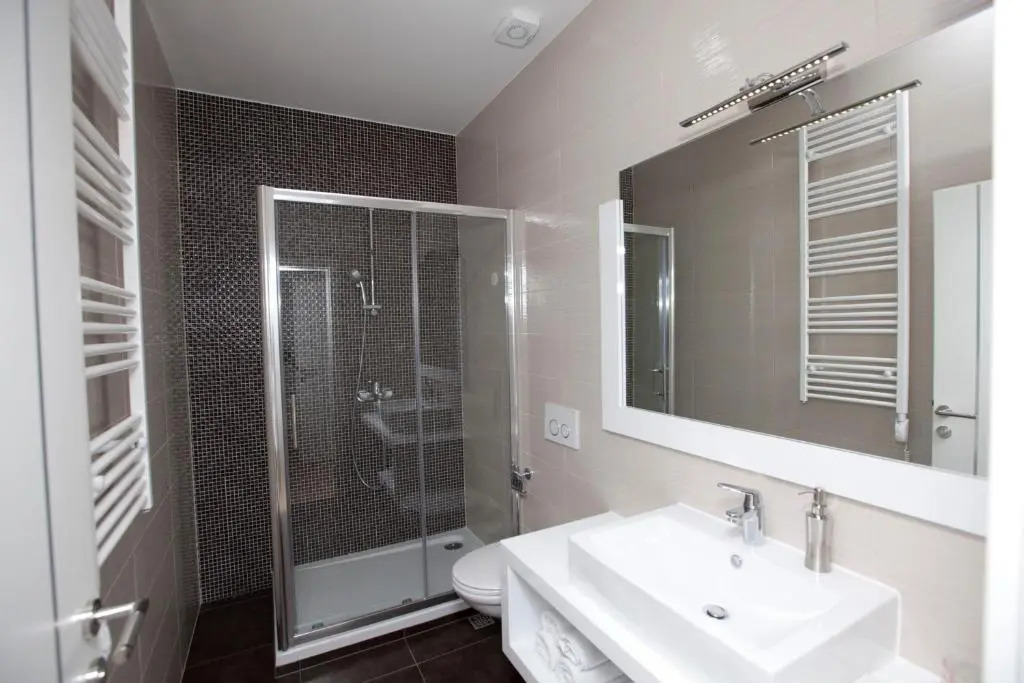Rooms Ino