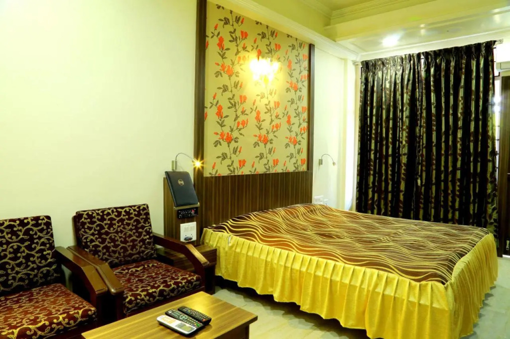 Hotel Shreyas