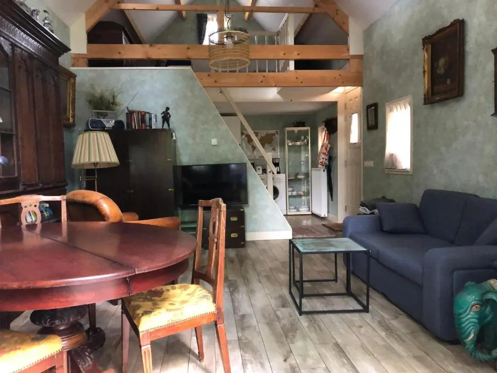 Cozy Cottage