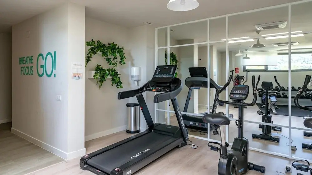 Top-floor Apartment With Pool Ref 20