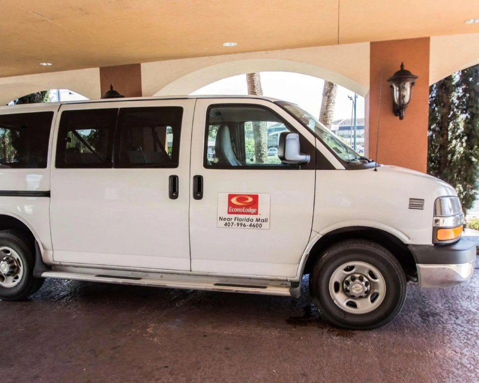 Econo Lodge Inn And Suites Near Florida Mall