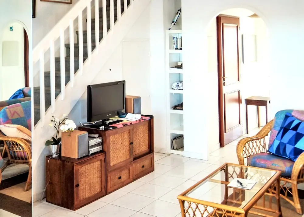 Apartment With 3 Bedrooms in St. Cyprien, With Wonderful sea View, Poo
