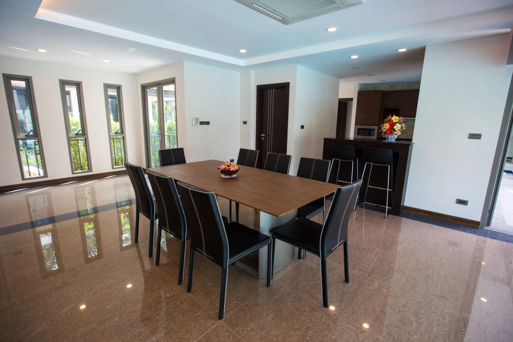 Villa Navin Beach Resort
