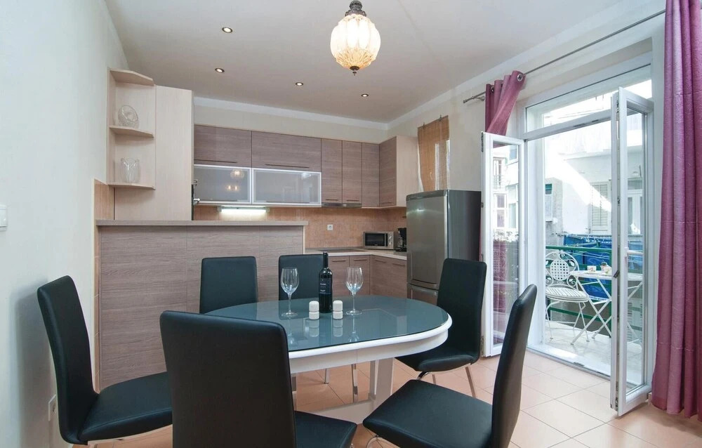 Awesome Home in Split With Wifi and 2 Bedrooms