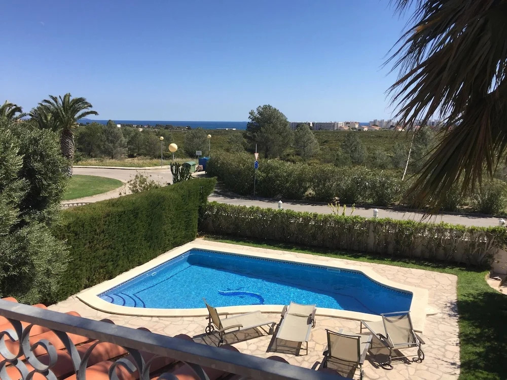 Fantastic Holiday Home for 10 Persons With Private Swimming Pool in Miami Platja