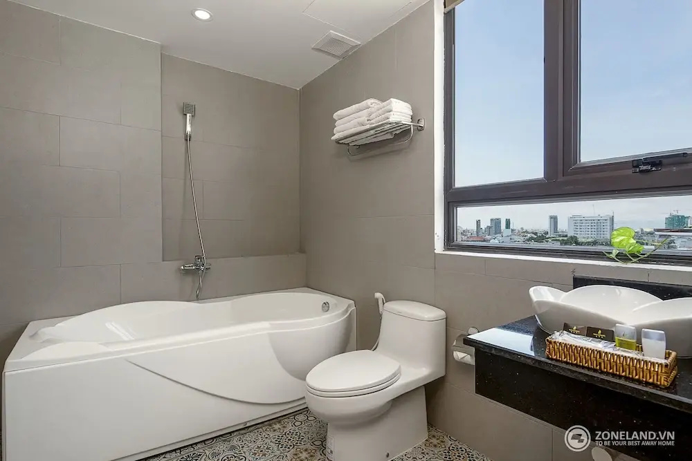 Zoneland Premium - Ngoc Lan Hotel