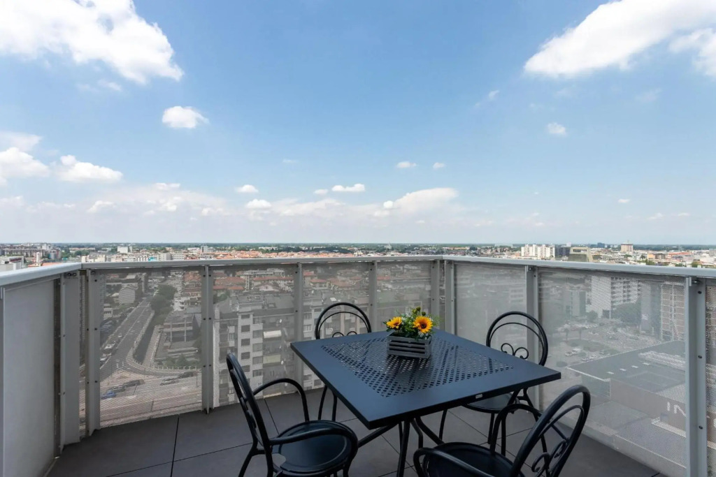 Sky Tower Suite