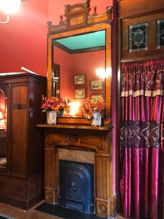 Royal Barracks Guest House
