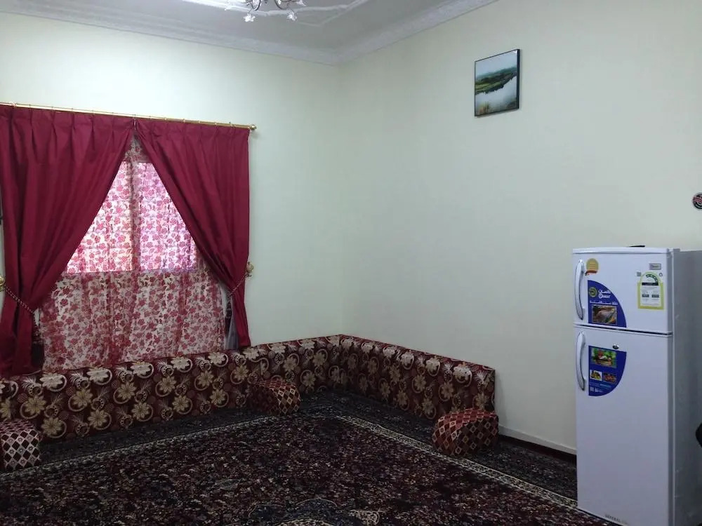 Al Eairy Furnished Apartments Tabuk 1
