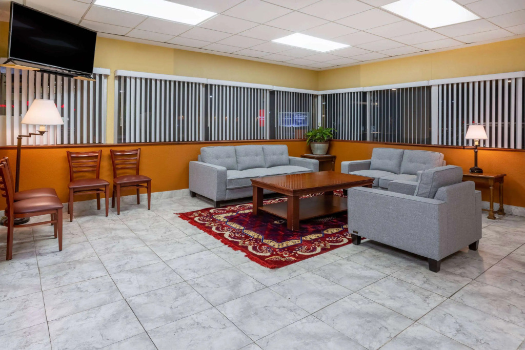 Ramada by Wyndham Rome - Verona
