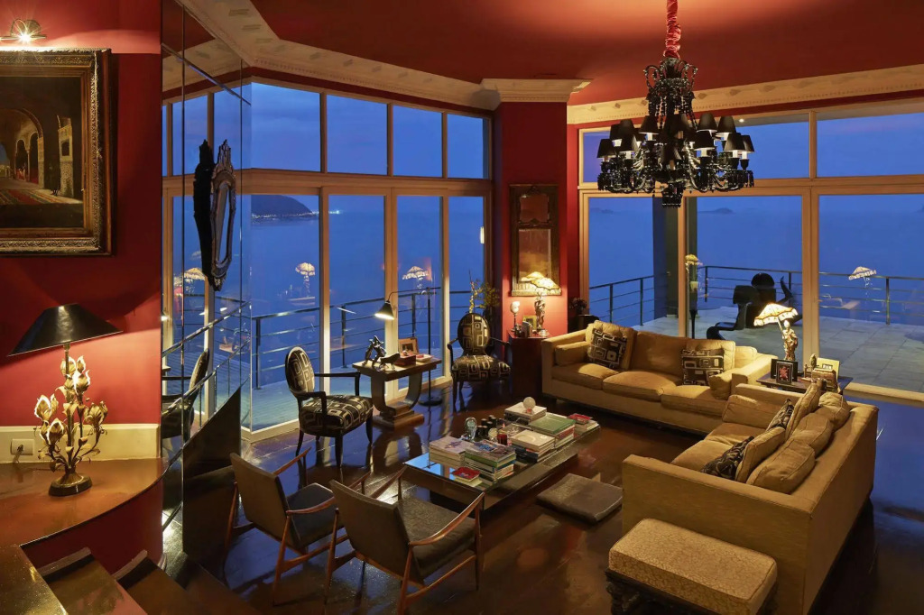 La Suite by Dussol