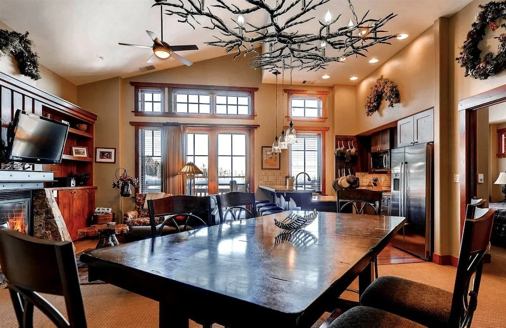 Luxury 3 Bedroom Ski in, Ski out  One Ski Hill Residence Located at the Base of Peak 8 with Hot Tub Access