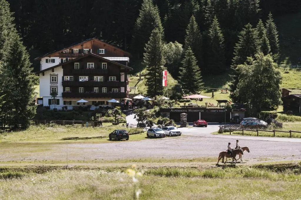Heimspitze - Alpenhotel SKI-IN & Wirtshaus